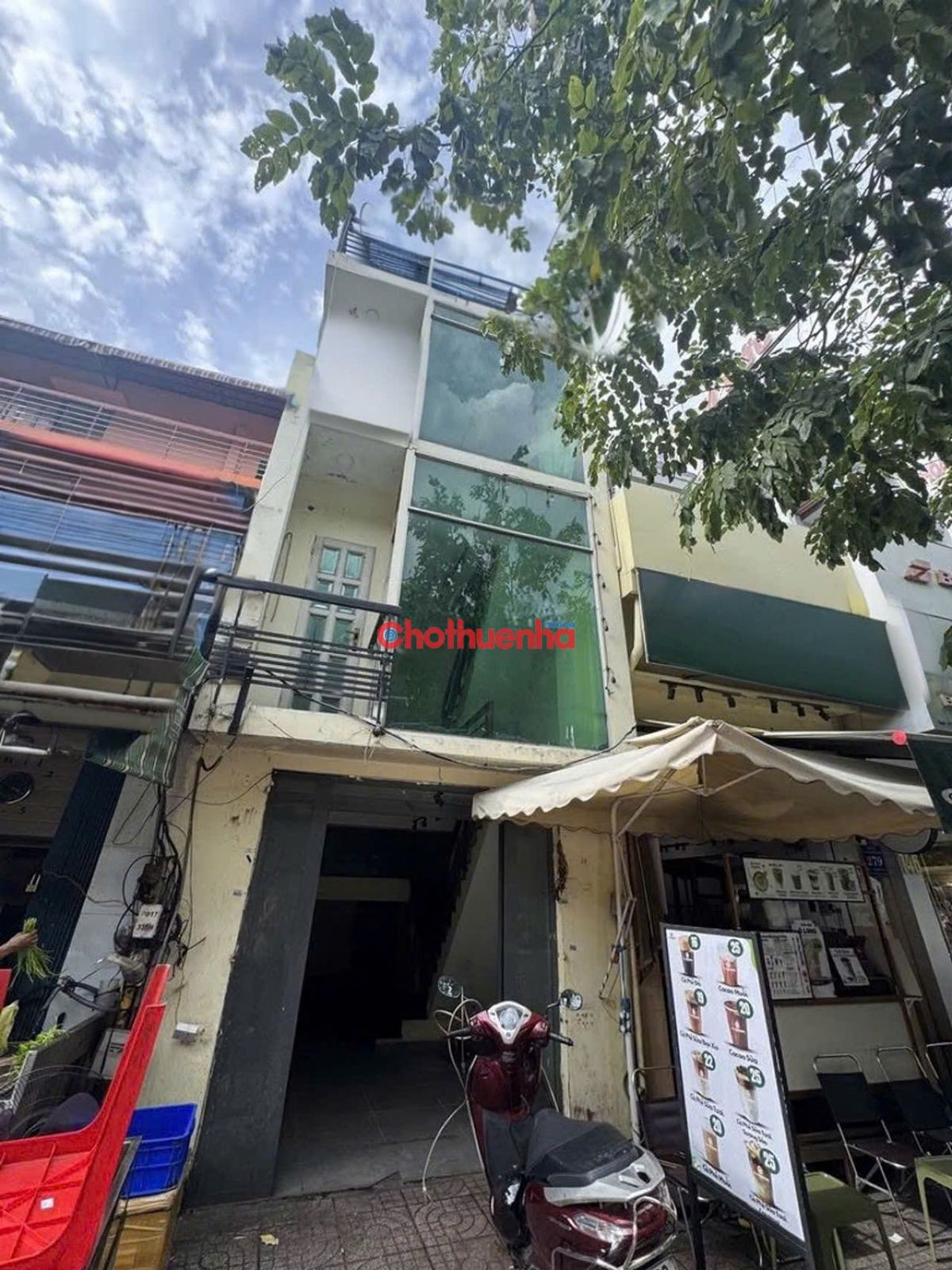 Cho thuê nhà mặt tiền đường Lý Thái Tổ, P.2, Quận 3