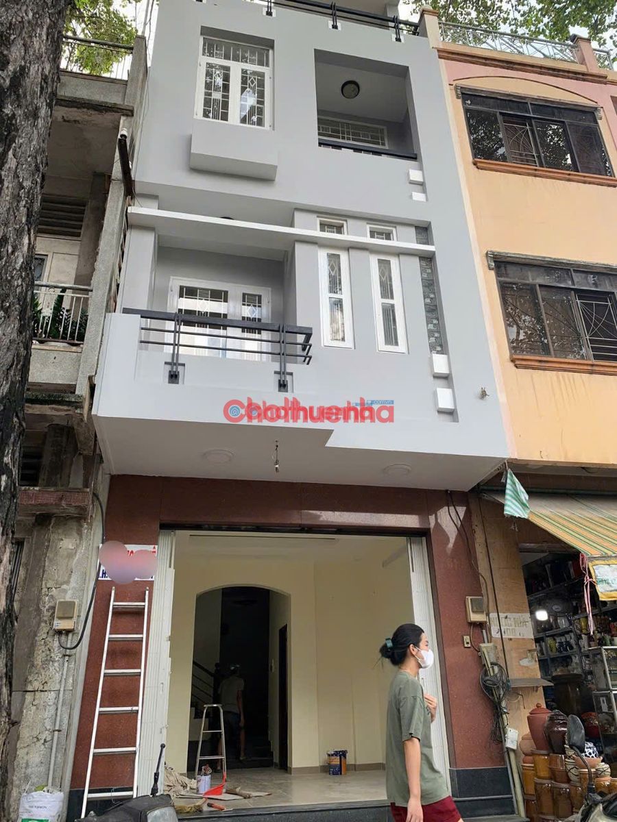 CHO THUÊ NHÀ MẶT TIỀN ĐƯỜNG NGUYỄN CHÍ THANH QUẬN 5