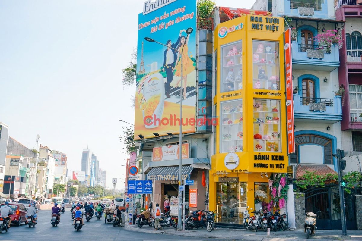 CHO THUÊ MẶT BẰNG ĐƯỜNG ĐINH TIÊN HOÀNG, QUẬN 1 - 4 X 17M - 4 TẦNG