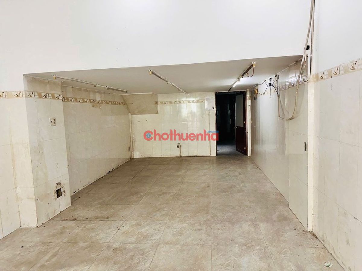 CHO THUÊ MẶT TIỀN ÂU CƠ, Phường 5, Quận 11 - 4X25m, 3 Tầng, 100m2 - ĐOẠN SẦM UẤT MẶT TIỀN ĐẸP