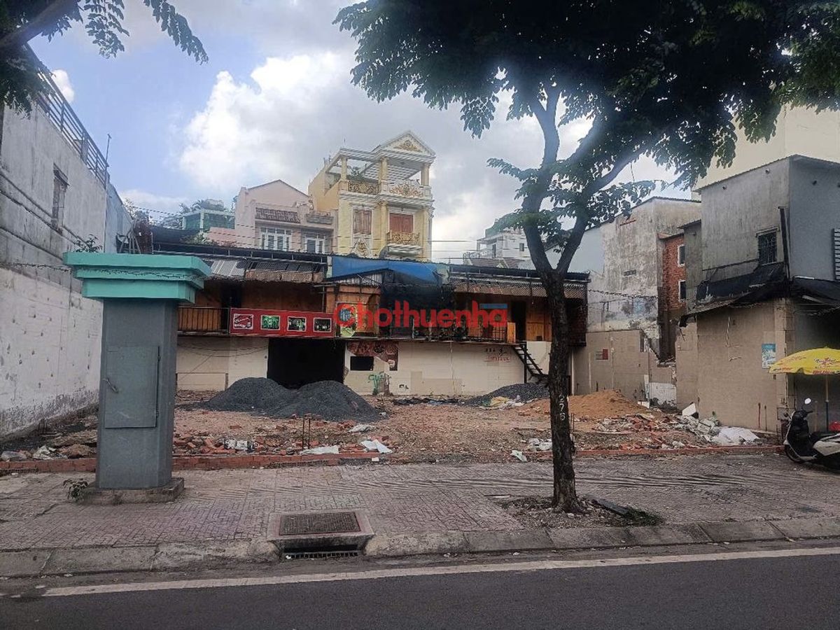 cho thuê nhà mặt tiền phạm văn đồng, phường 11, quận bình thạnh_DT: 18*20m