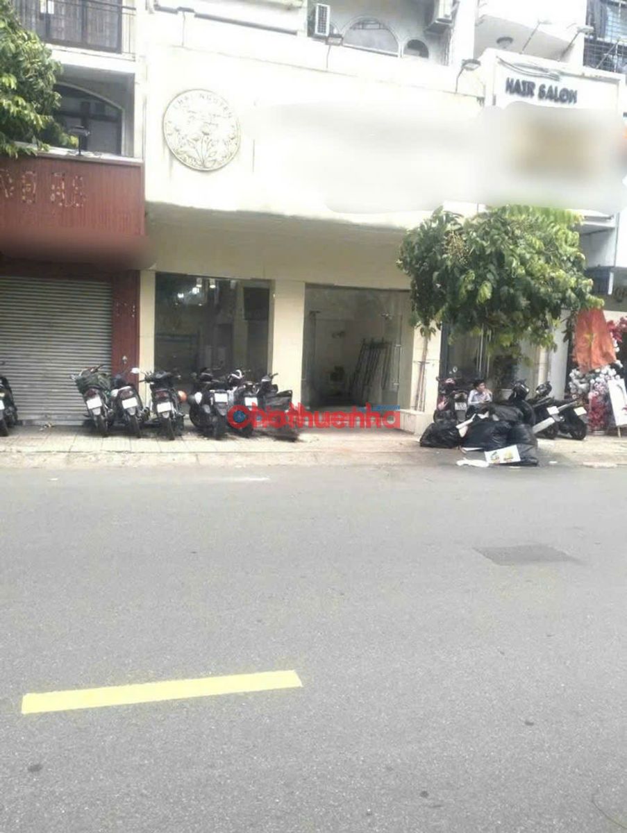 Cho thuê nhà mặt tiền đường Nguyễn Đình Chiểu, Phường 1, Quận 3. Ngang 6m