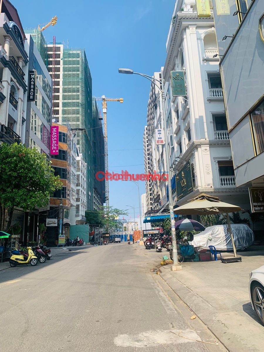 Cho thuê Toà nhà Mặt tiền TLý Thường Kiệt - Ngay nhà thi đấu Phú Thọ 