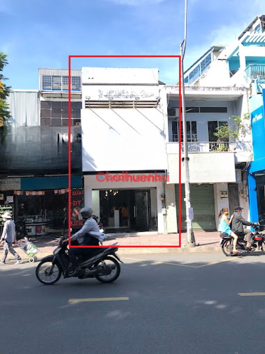 CHO THUÊ NHÀ MẶT TIỀN LÊ VĂN SỸ, PHƯỜNG 13, QUẬN PHÚ NHUẬN - NGANG 4M DÀI 40M - TRỐNG SUỐT