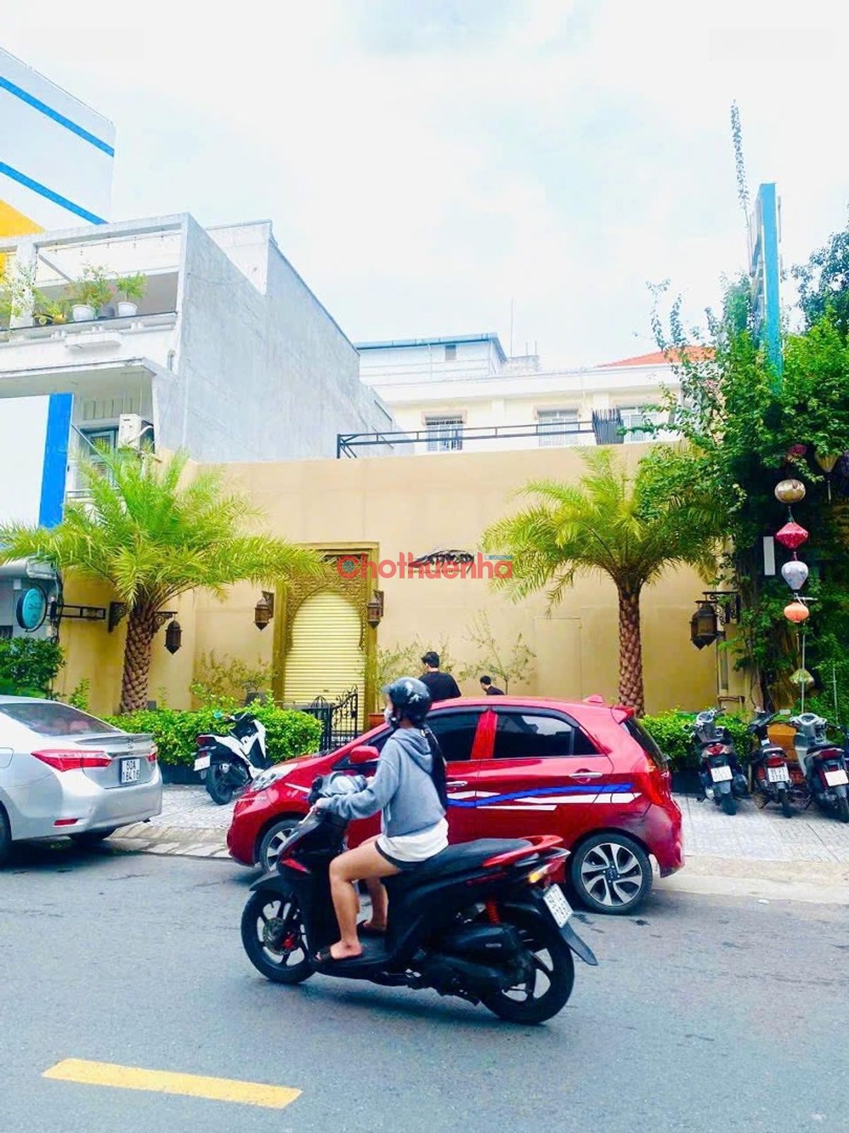 Cho thuê MBKD 11x22 mặt tiền Cô Bắc, Phường Cô Giang, Quận 1.