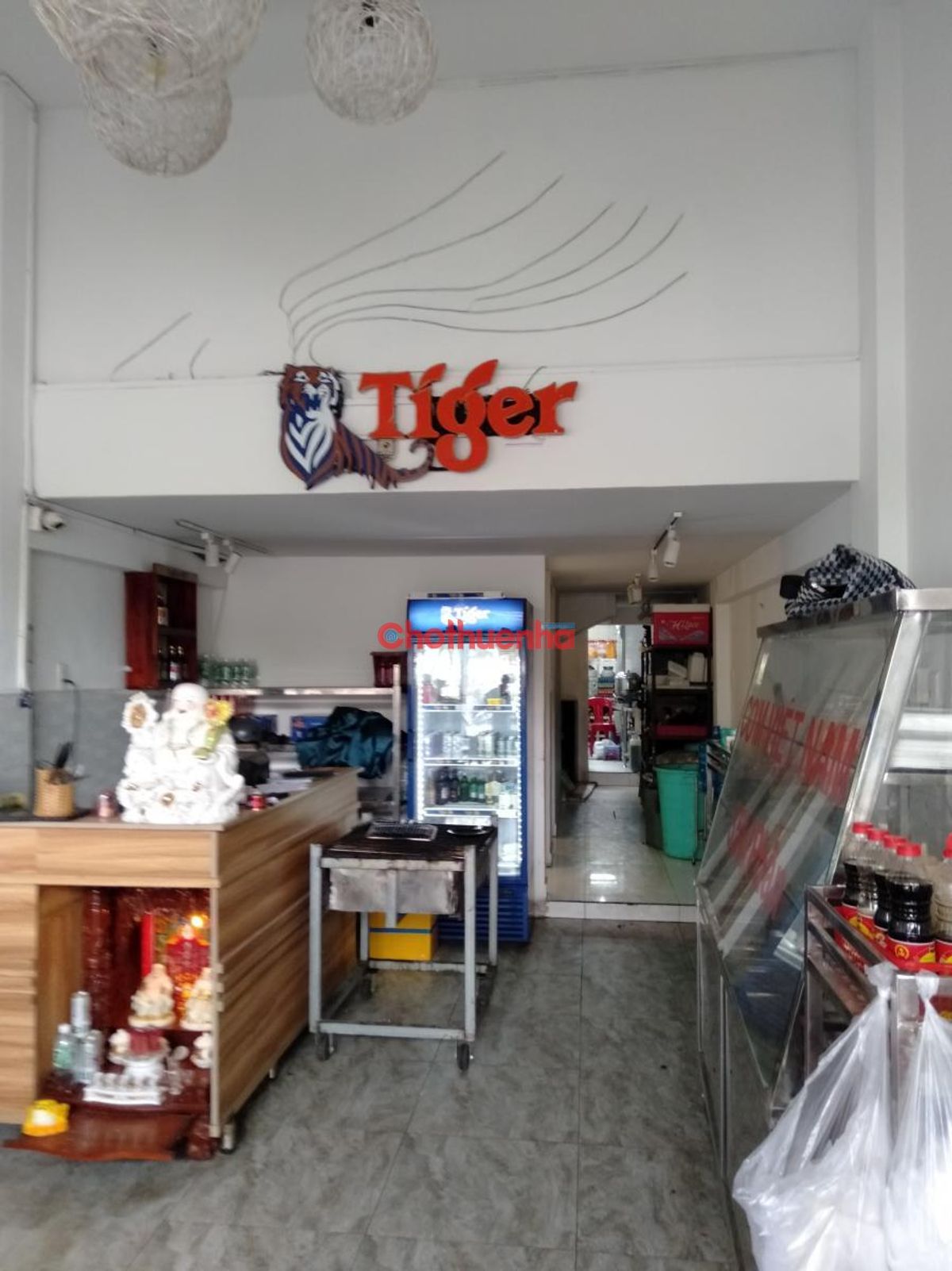 Cho thuê nhà mặt tiền đường Võ văn kiệt, Phường Cô Giang, Quận 1