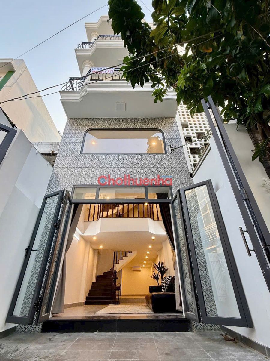 Cho thuê nhà mặt tiền đường Đỗ Quang, Phường Thảo điền, Quận 2 - full nội thất , có gara ô tô.  