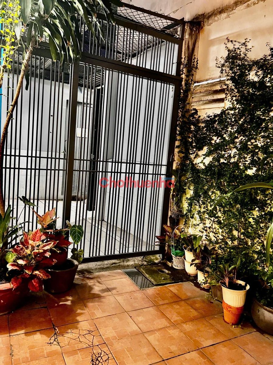 CHO THUÊ NHÀ CÓ SÂN VƯỜN CỰC CHILL GIỮA LÒNG PHÚ NHUẬN