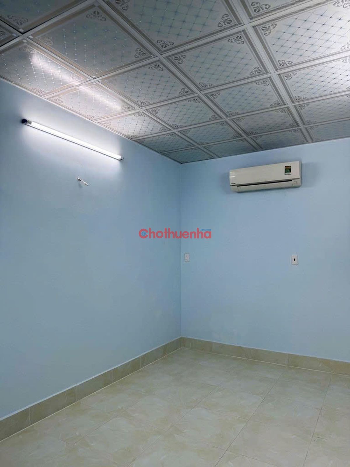 Cho thuê nhà mặt tiền Hiệp Nhất - khu văn phòng Quận Tân Bình