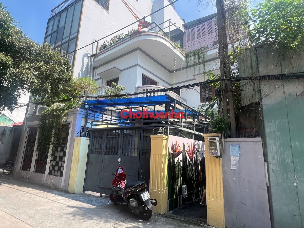 Cho thuê nhà hẻm xe hơi đường Điện Biên Phủ, Phường 11, Quận 10