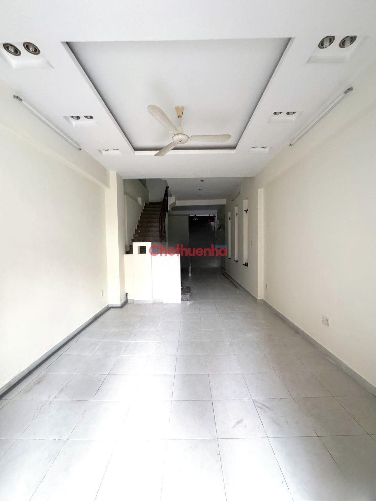 cho thuê nhà nguyên căn 3 phòng ngủ Đường Nguyễn Sỹ Sách ngay khu công nghiệp tân bình - khu dân trí cao an ninh.