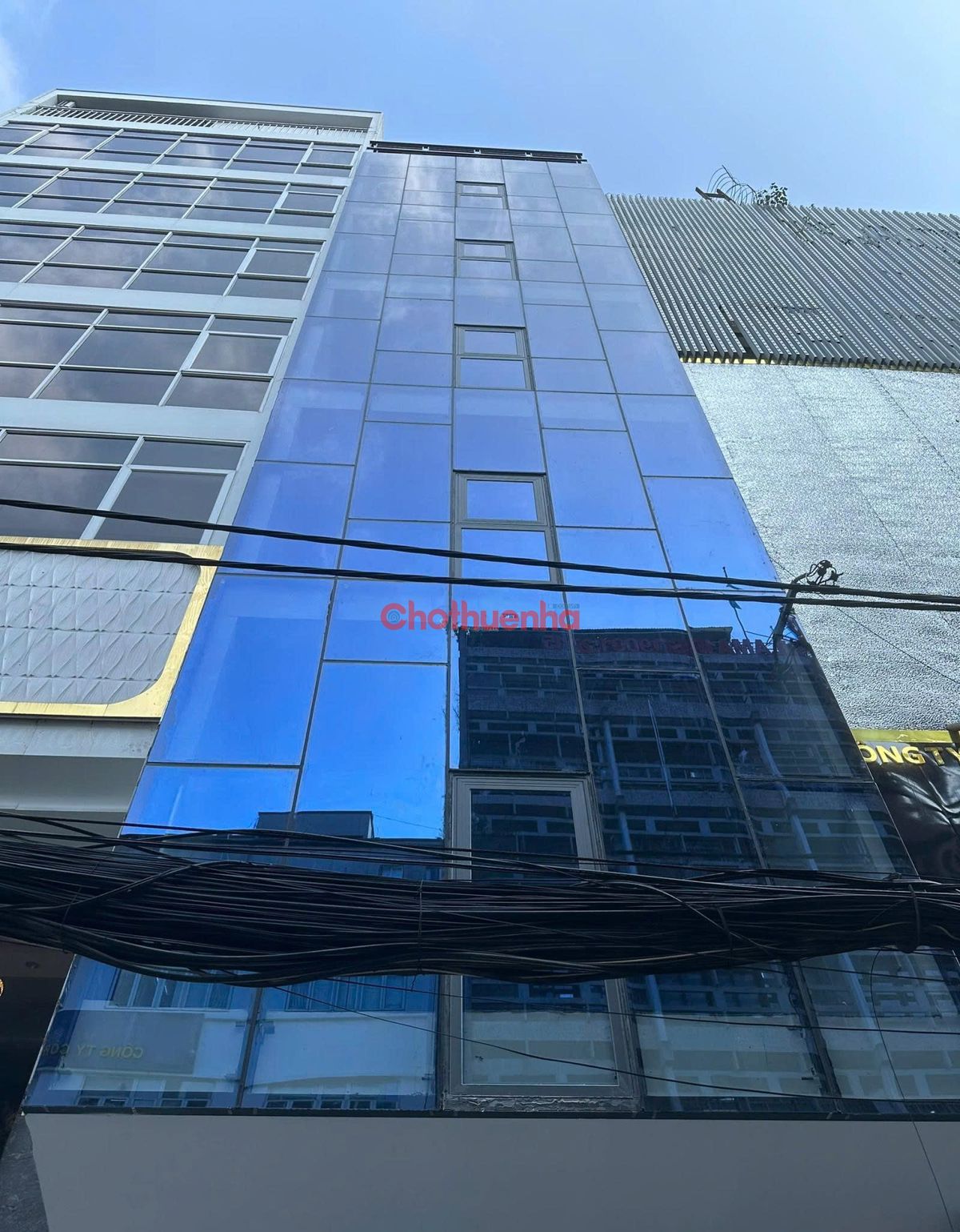 Cho thuê toà nhà mặt tiền tại Nguyễn Công Trứ - DTSD 420m2 - Nhà có PCCC - Thang Máy - Quận 1