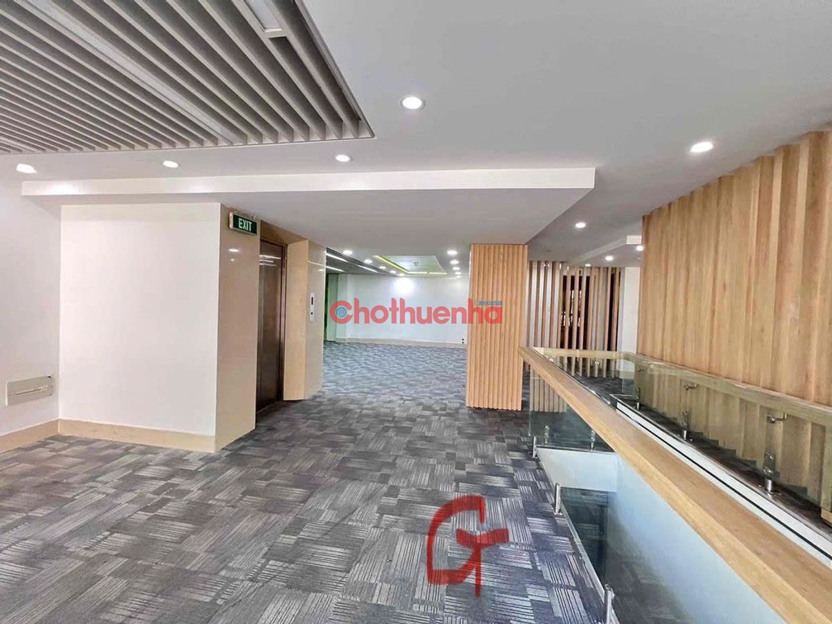 CHO THUÊ TÒA NHÀ NGUYÊN CĂN NGUYỄN TRÃI, NGUYỄN CƯ TRINH, QUẬN 1 - CÓ HẦM VÀ THANG MÁY - NGANG 12M 