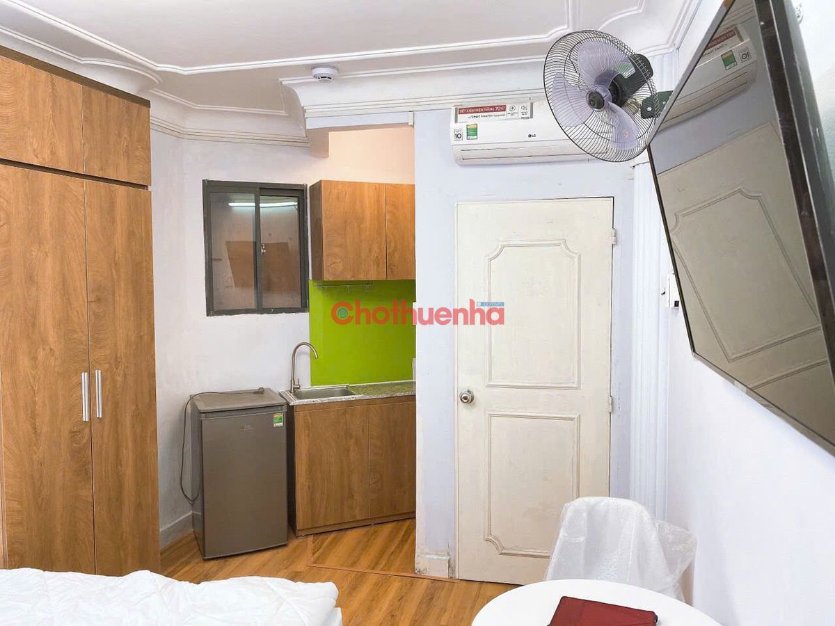 Cho thuê nhà nguyên căn mặt tiền đinh tiên hoàng, đakao, quận 1 - kinh doanh sầm uất