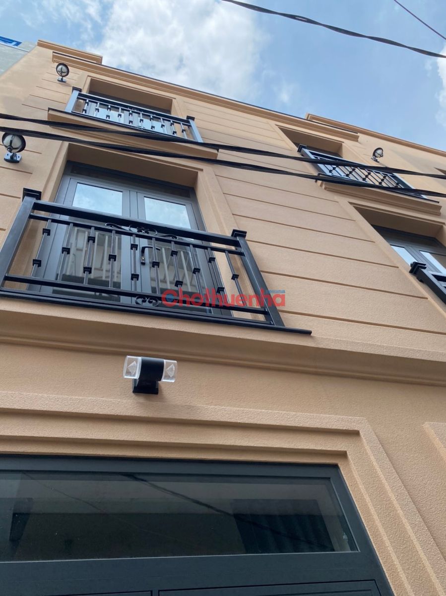 CHO THUÊ NHÀ MỚI XÂY TẠI ĐƯỜNG NHIÊU TỨ PHƯỜNG 7 QUẬN PHÚ NHUẬN
