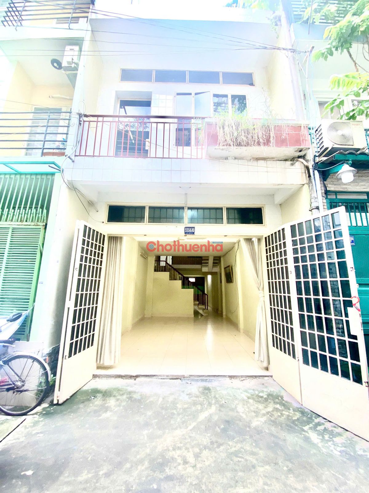 Cho thuê nhà hẻm xe hơi đường Lê Văn Sỹ, Phường 1, quận Tân Bình