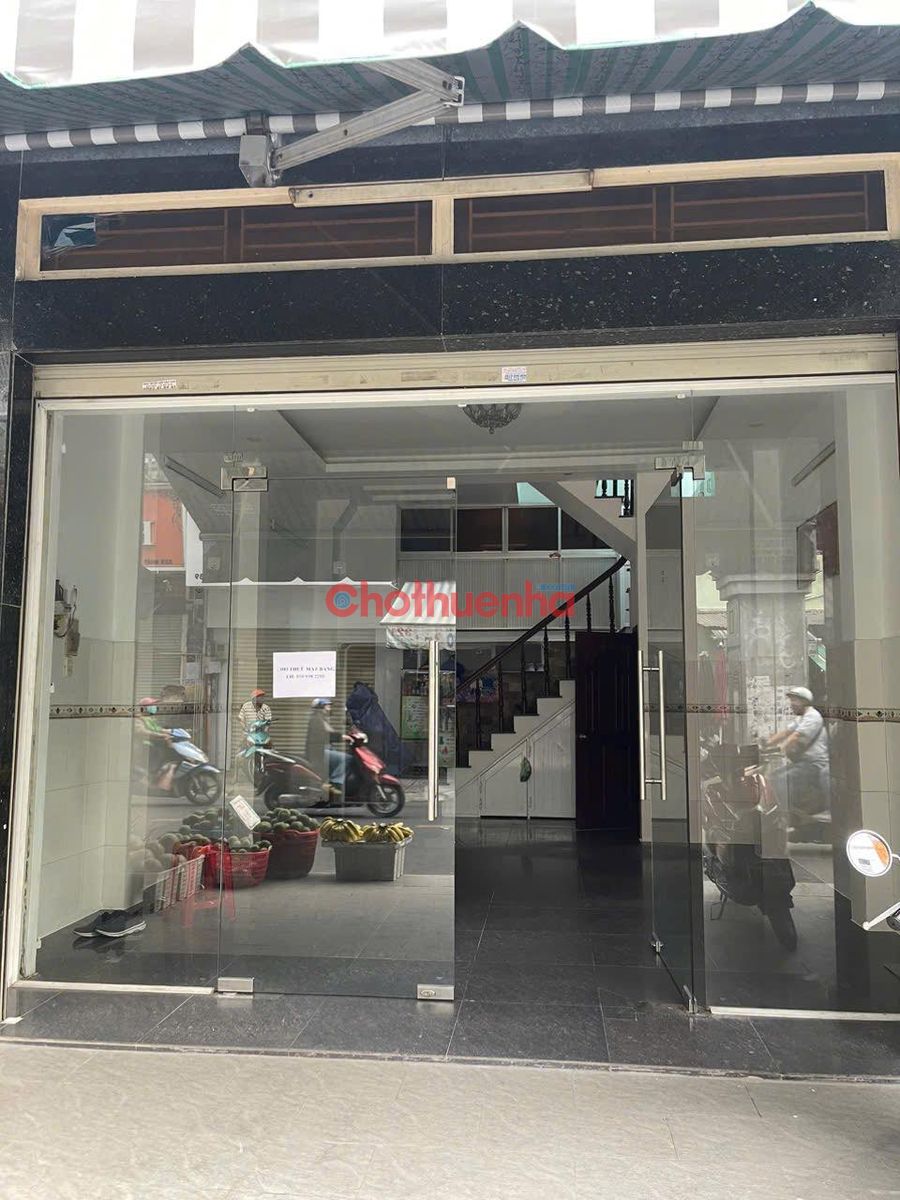 MẶT BẰNG CHO THUÊ MẶT TIỀN NHẬT TẢO. Ngang 5 X Dài 10m. DTSD: 50m2