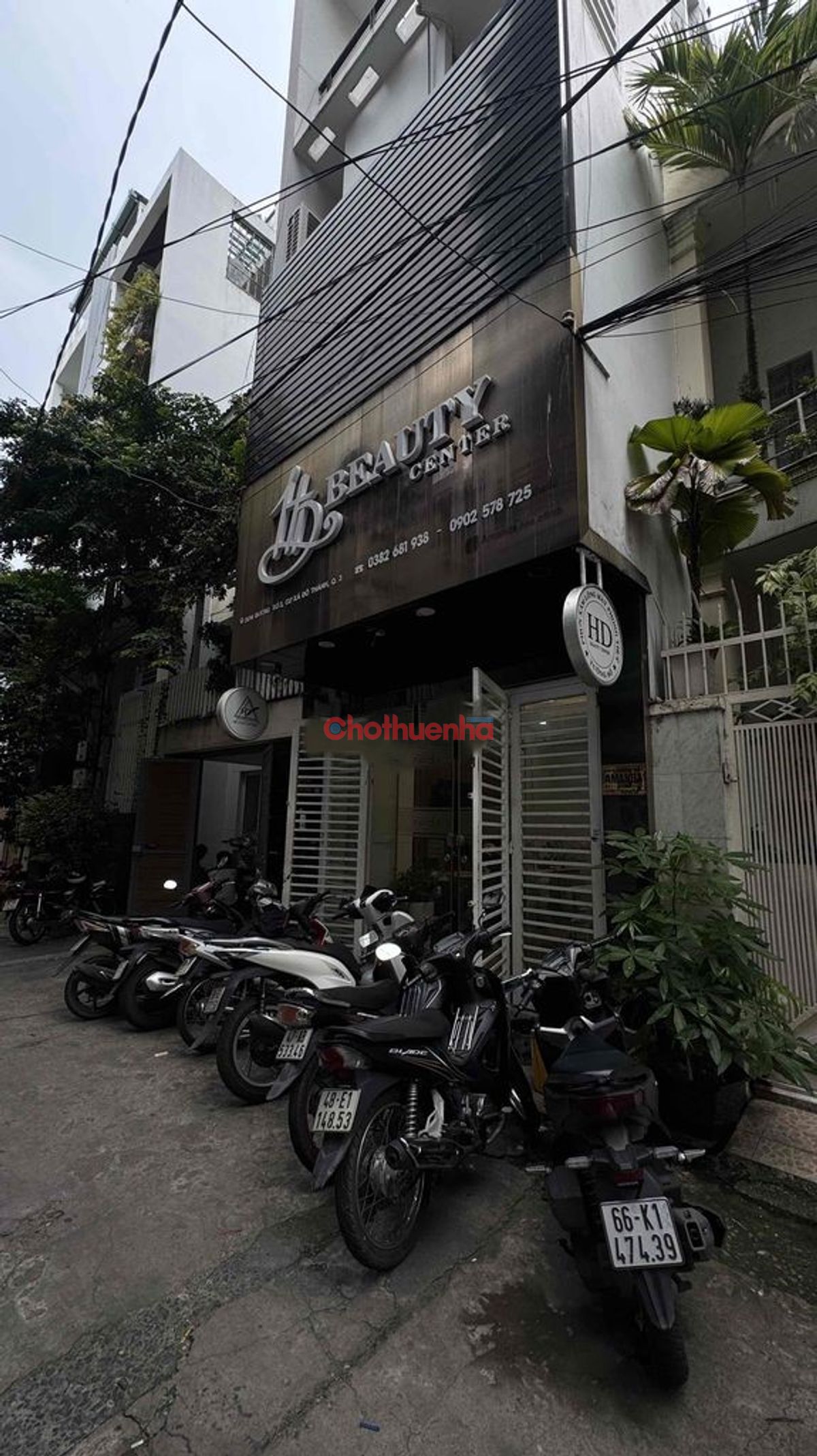 CHO THUÊ NHÀ NGUYÊN CĂN ĐƯỜNG CƯ XÁ ĐÔ THÀNH, QUẬN 3. KẾT CẤU 1 TRỆT 2 LẦU, CHỦ NHÀ ĐỂ LẠI ĐẦY ĐỦ TRANG THIẾT BỊ