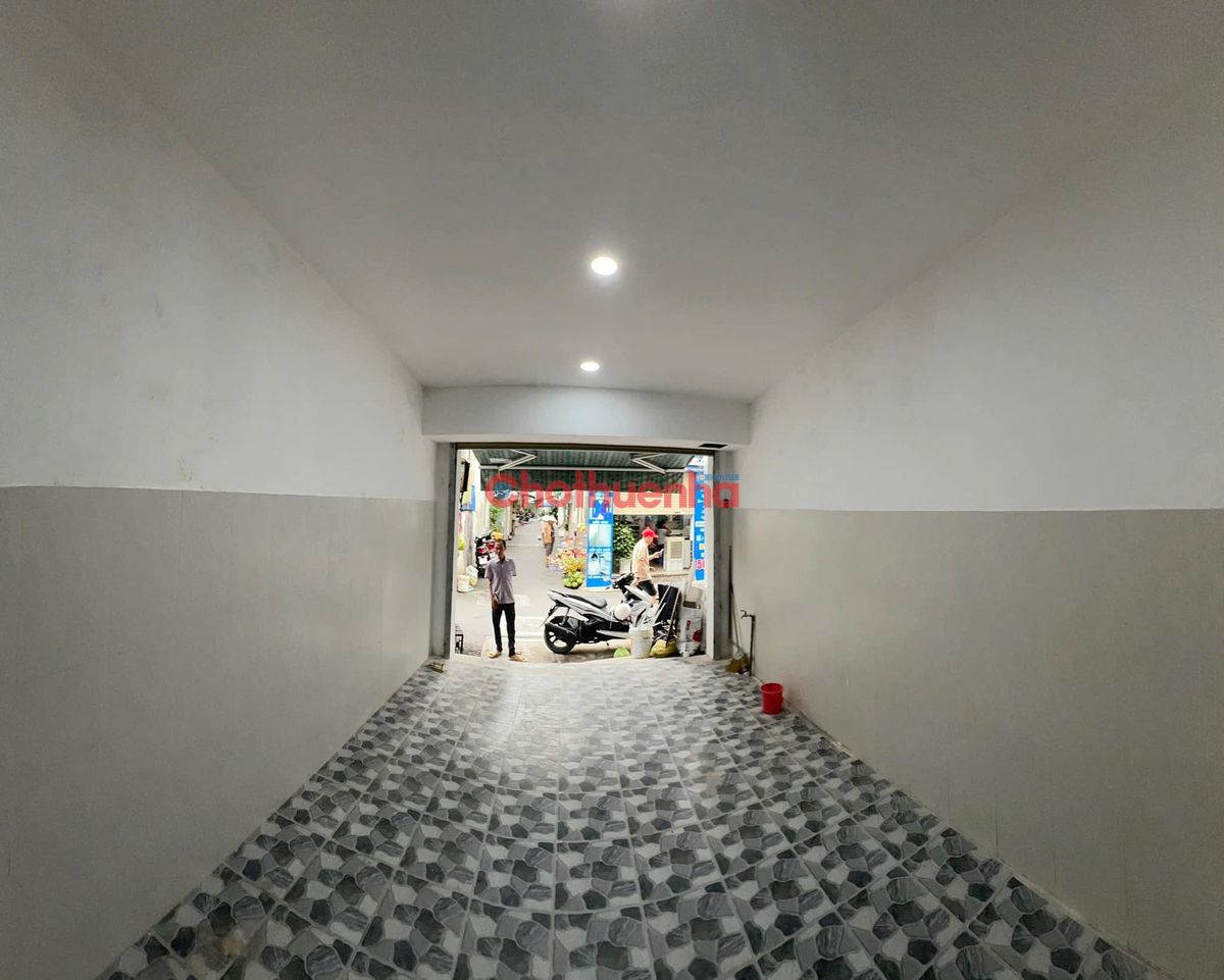 CHO THUÊ NHÀ MẶT TIỀN NGUYỄN CÔNG HOAN, PHƯỜNG 7, QUẬN PHÚ NHUẬN