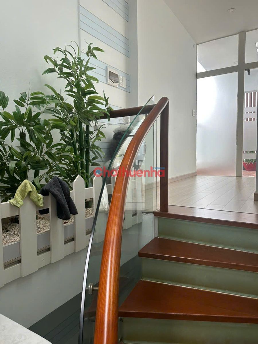 cho thuê nhà ngay khu công nghiệp tân bình - khu đông dân cư - thích hợp làm văn phòng công ty