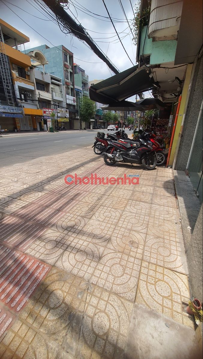 Cho thuê nhà góc 2 mặt tiền đường Đinh Bộ Lĩnh Phường 26 Quận Bình Thạnh 