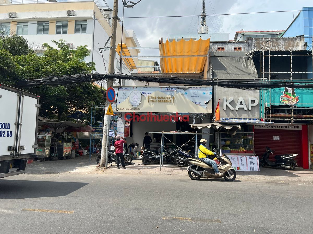 CHO THUÊ NHÀ MẶT TIỀN CÁCH MẠNG THÁNG TÁM, PHƯỜNG 11, QUẬN 3 