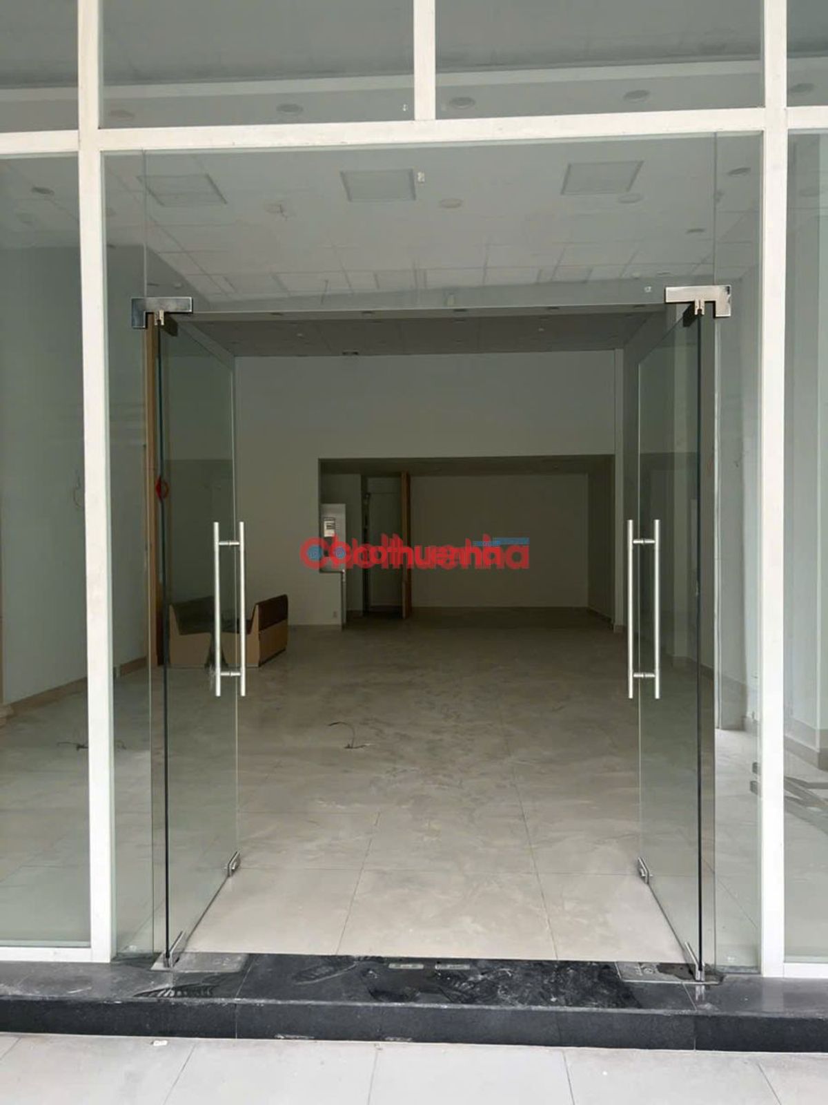 CHO THUÊ NHÀ MẶT TIỀN HUỲNH VĂN BÁNH 7X22 NGAY LÊ VĂN SỸ- HỒ BIỂU CHÁNH