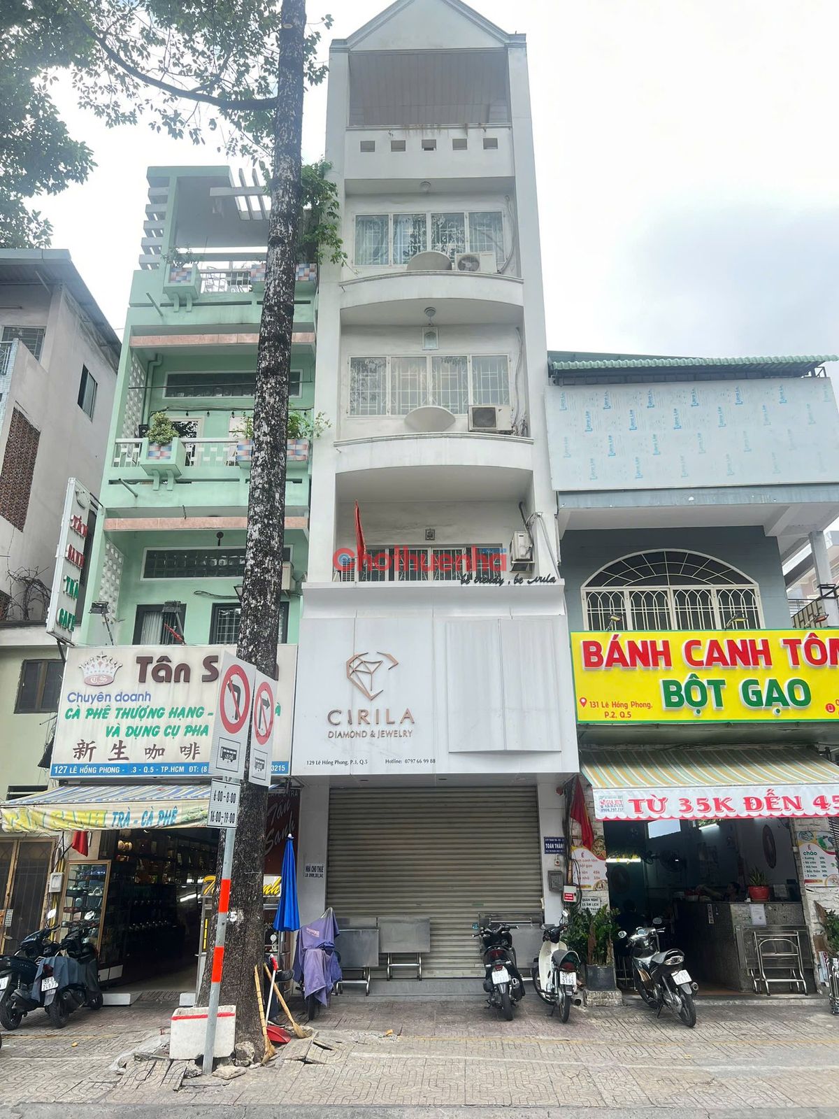 Cho thuê nhà 2 mặt tiền sầm uất 4x24m nở hậu 8m - 129 Lê Hồng Phong - Quận 5