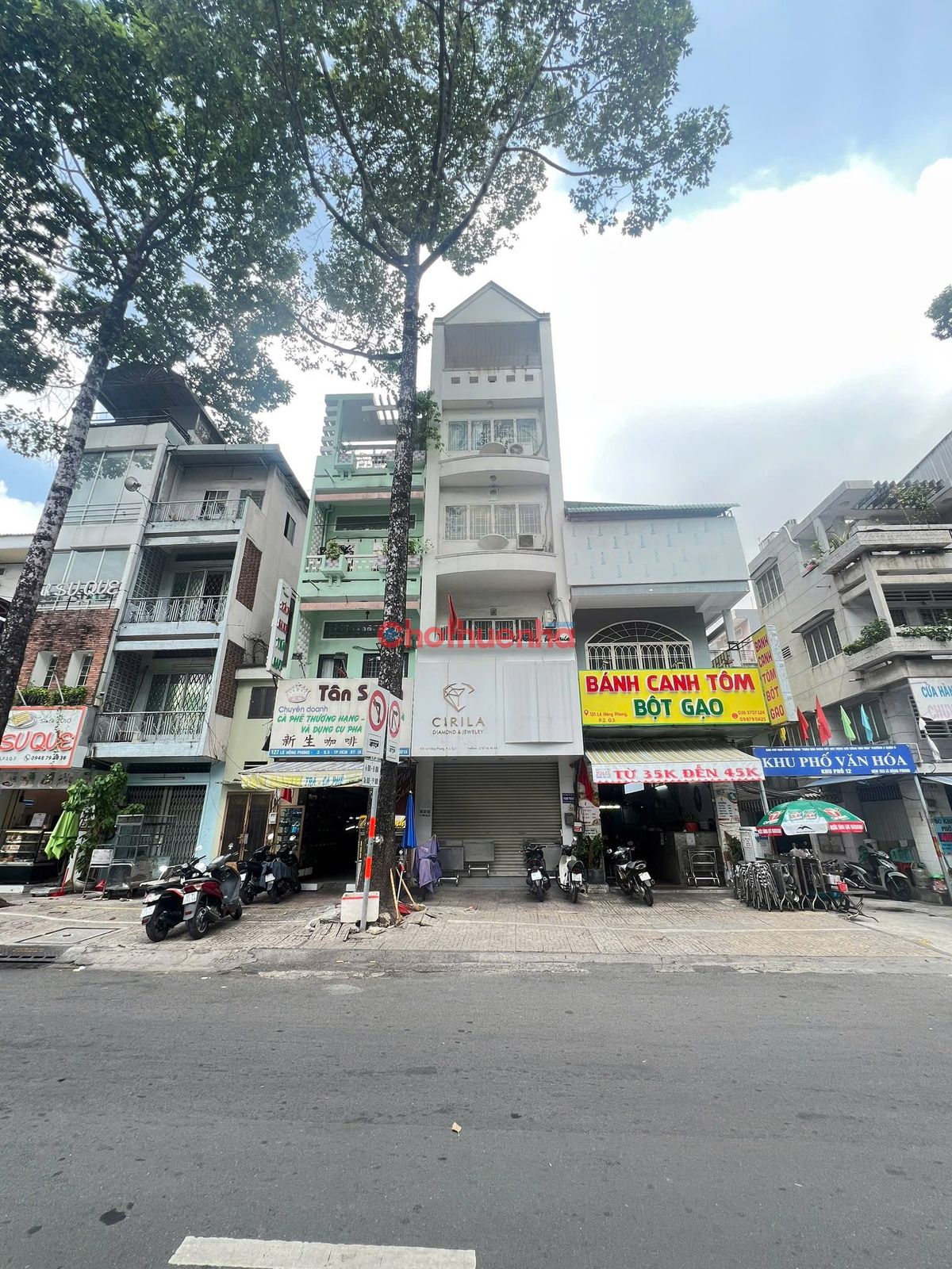 Cho thuê nhà 2 mặt tiền sầm uất 4x24m nở hậu 8m - 129 Lê Hồng Phong - Quận 5