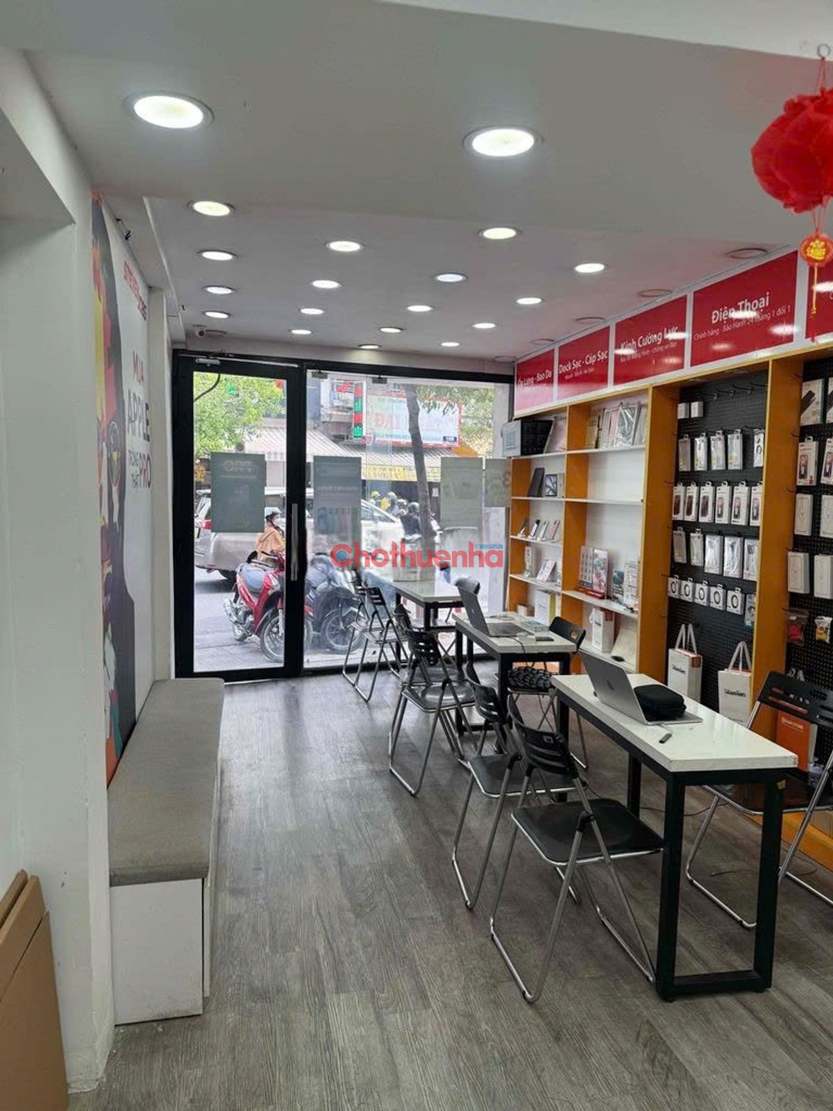 Cho thuê nhà nguyên căn đường Cao Thắng, Phường 11, Quận 10.