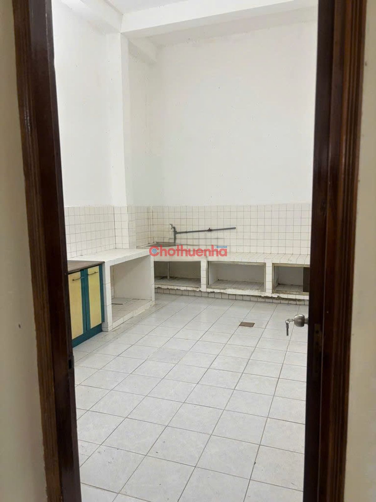 Cho thuê nhà mặt tiền Lương Nhữ Học, Phường 11, Quận 5. 5 Tầng