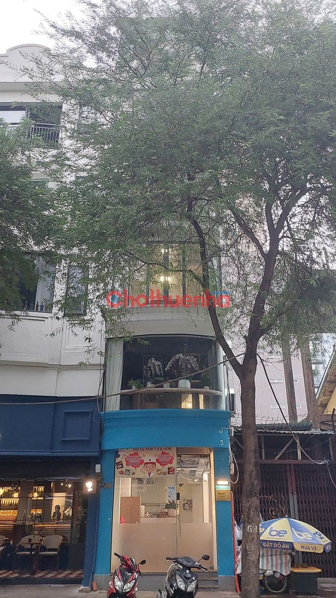 Cho thuê nhà mặt tiền số đường Lê Thánh Tôn, phường Bến Nghé, quận q1