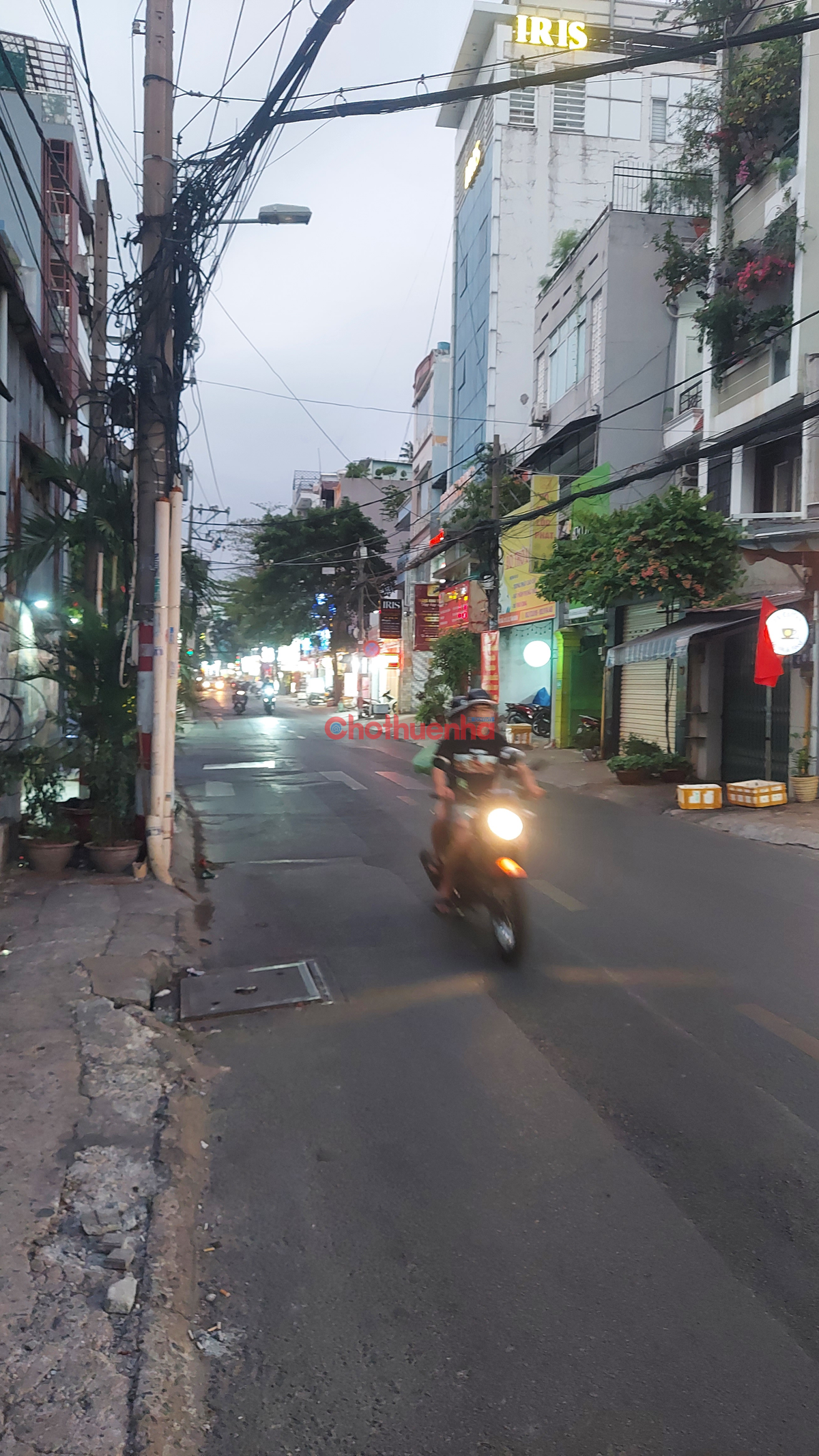 Cho thuê nhà MT kinh doanh ngay Bình Giã, phường 13, tân bình - ngang 5m dài 15m