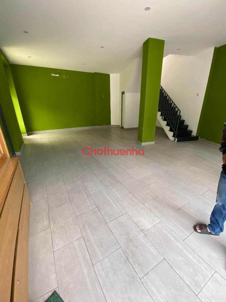 Cho thuê nhà măt tiền - Võ Thị Sáu, Phường Tân Định, Quận 1