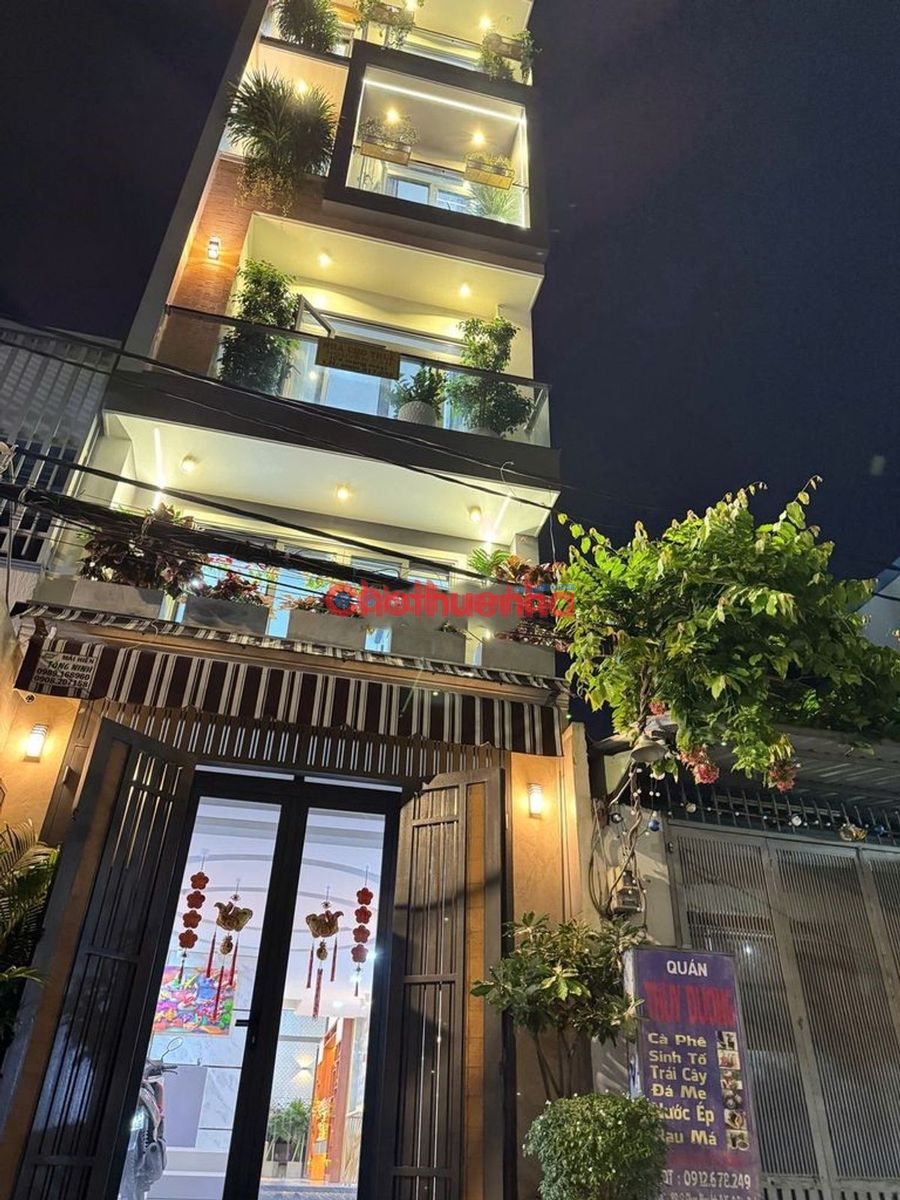 Cho thuê nhà Phan Huy ích, Phường 15, Quận Tân Bình. Nhà có sẵn thang máy 