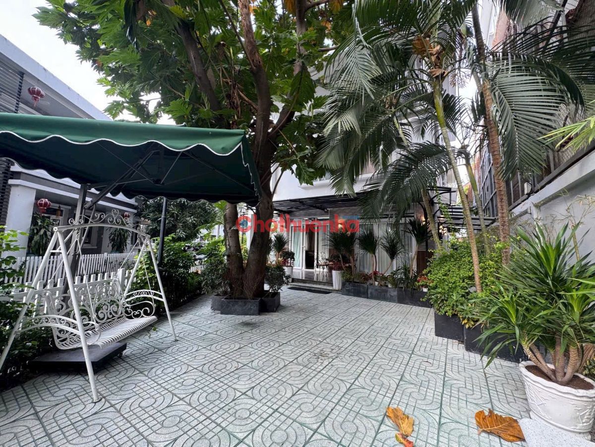 Cho thuê Villa Sư Vạn Hạnh, Phường 12, Quận 10