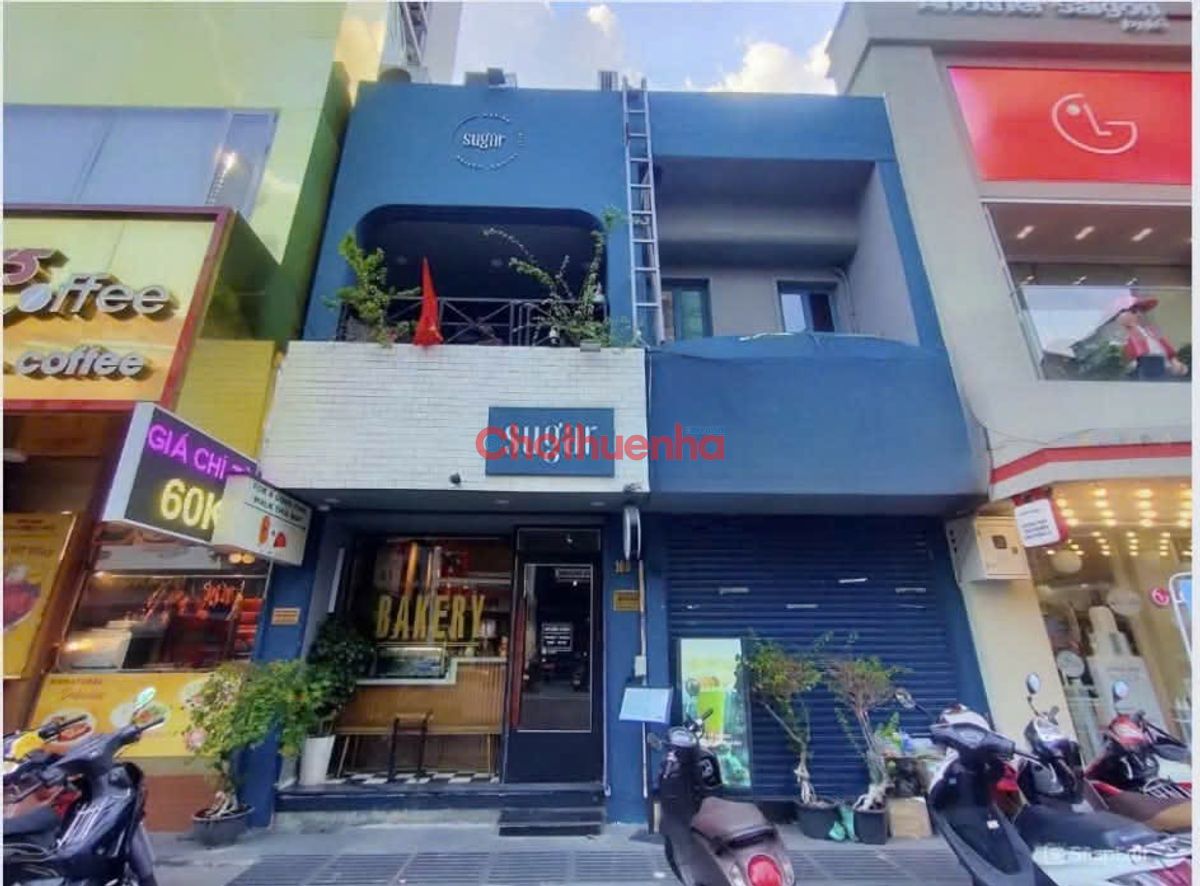 Nhà Mặt tiền Mạc Thị Bưởi, Quận 1 - 8x20m, 2 Tầng - Kinh doanh sầm Uất