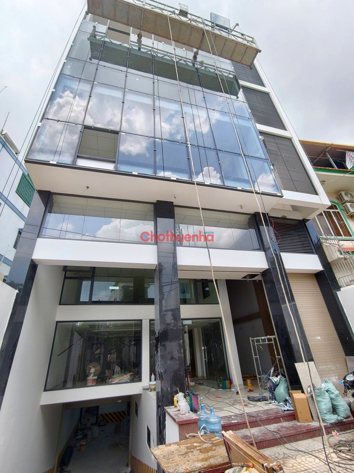 CHO THUÊ TÒA NHÀ 2 ĐƯỜNG NGUYỄN TRUNG TRỰC, BÌNH THẠNH, DT: 9x25m