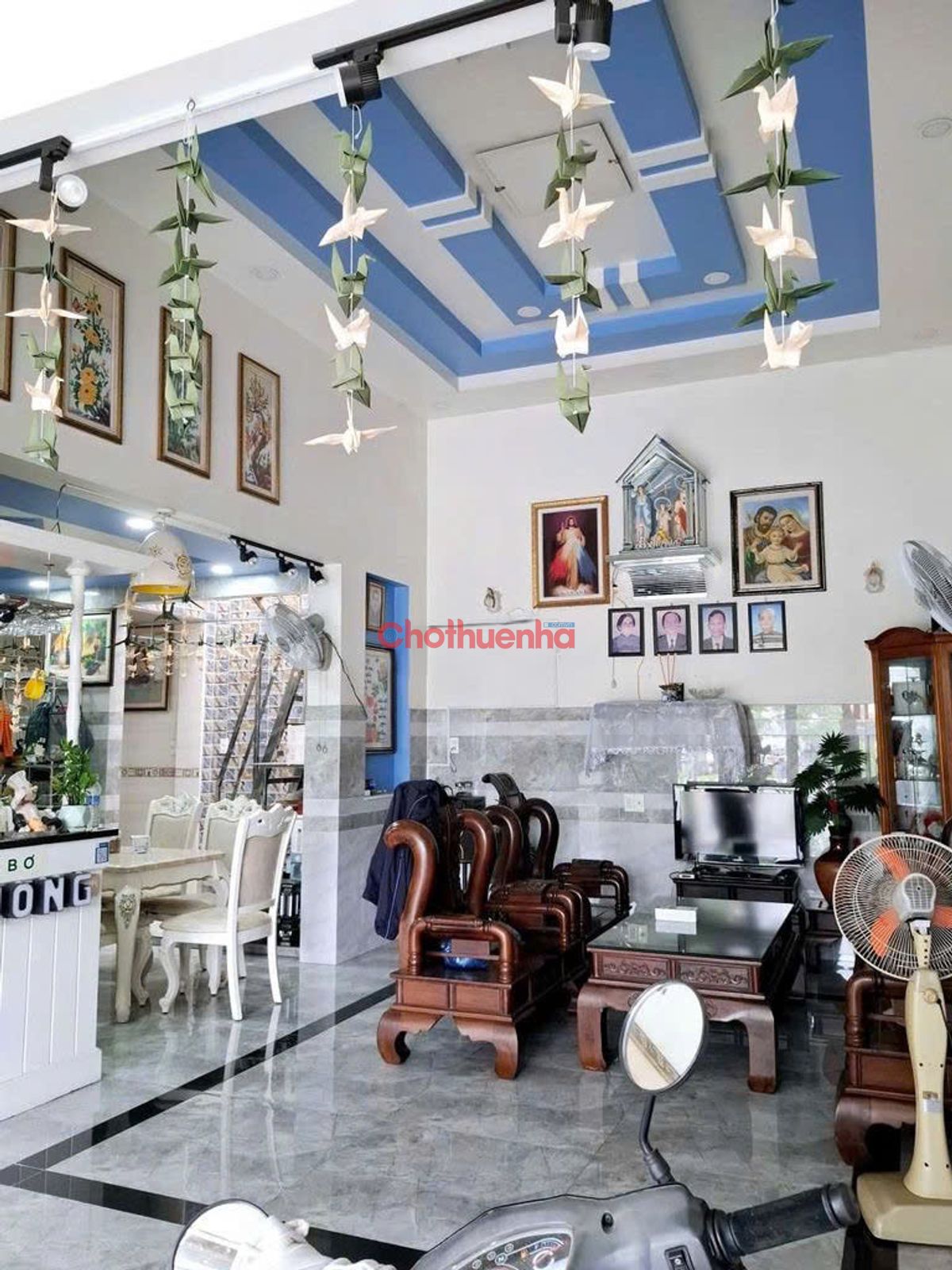 CHO THUÊ NHÀ NGUYÊN CĂN VƯỜN LÀI HẺM XE HƠI 10Tr