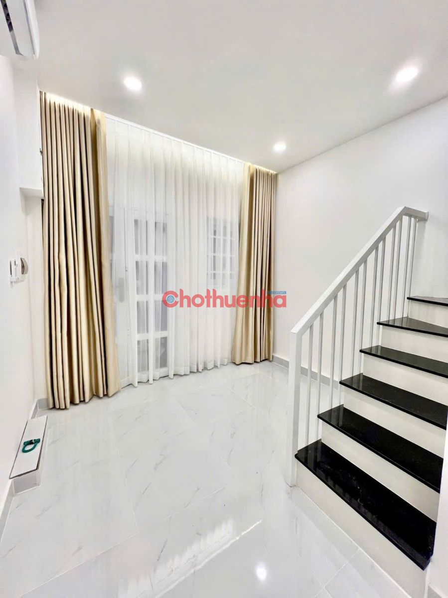 Cho thuê nhà Full nội thất Cô Giang, Cô Giang, Quận 1, 4x10m, 3 Tầng