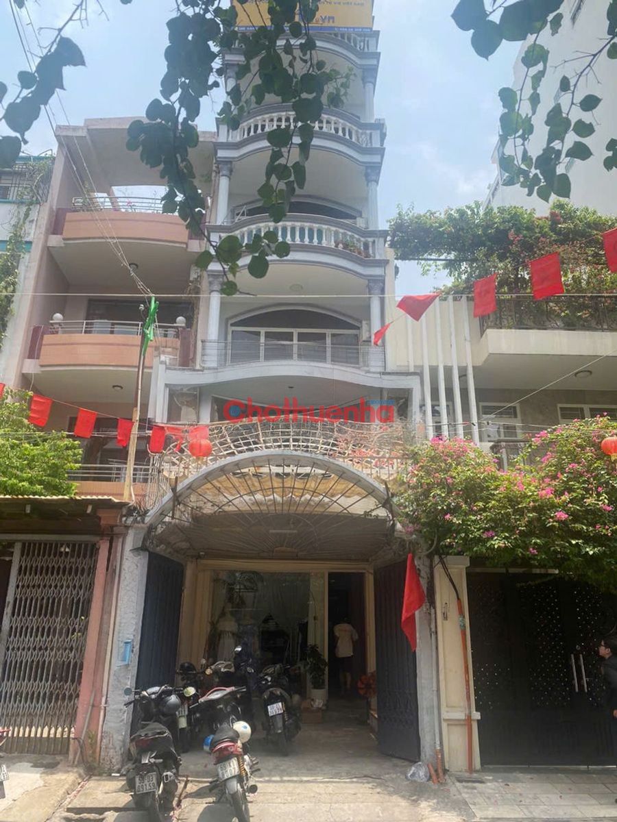 Cho thuê nhà MT Đặng Tất, Phường Tân Định, Quận 1.