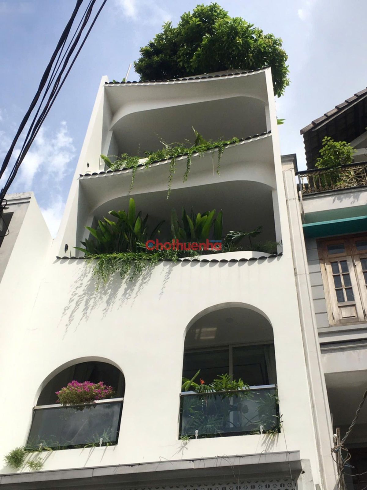 SIÊU RẺ NHÀ BIỆT THỰ ĐỂ LÀM VĂN PHÒNG ĐẠI DIỆN GIÁ CHỈ 45 TRIỆU TẠI KHU VỰC TÂN BÌNH