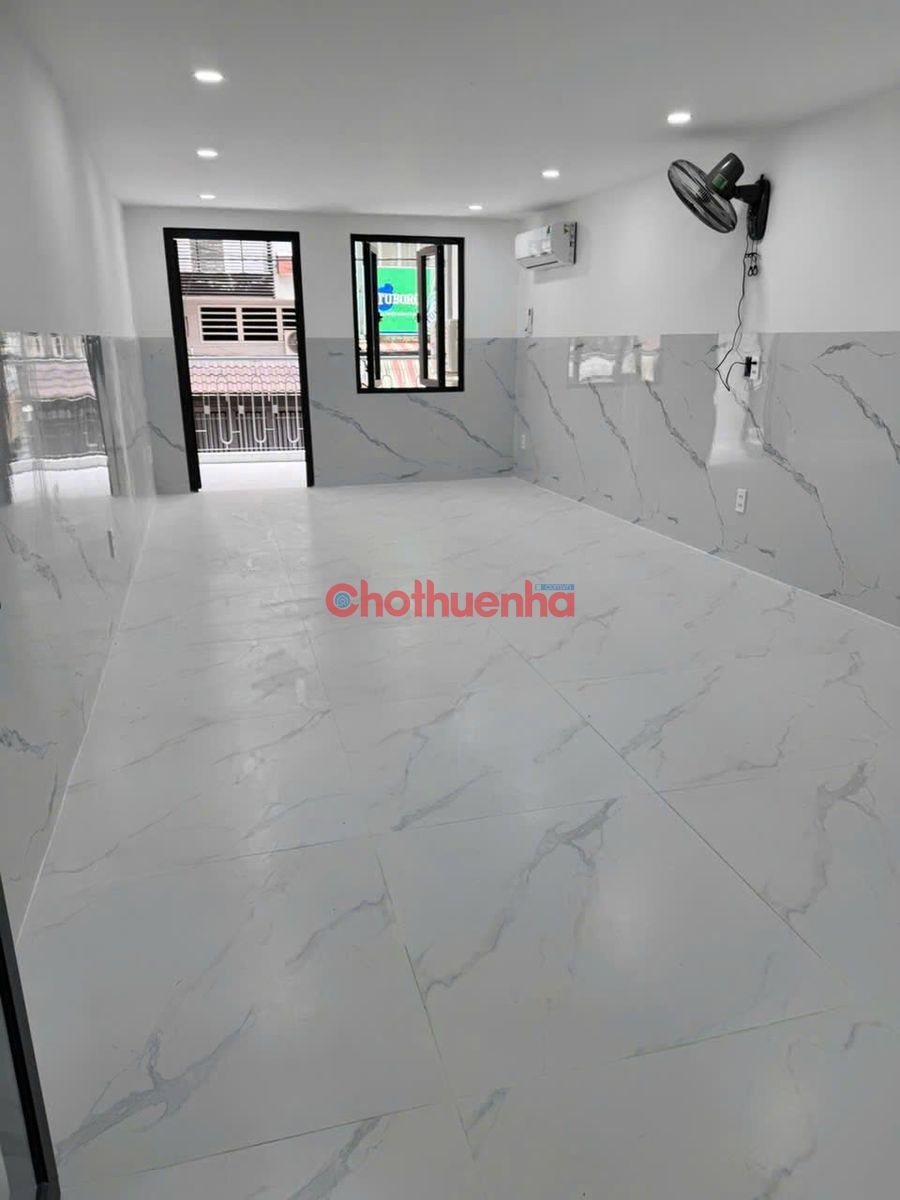 Cho thuê nhà hẻm xe hơi đường Nguyễn Đình Chiểu, Phường 2, Quận 3 