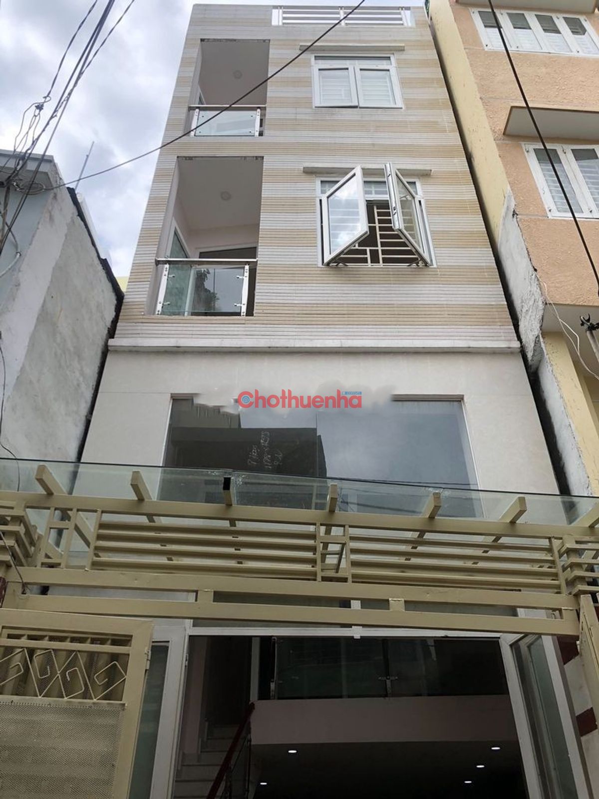 Cho thuê nhà đường Xô Viết Nghệ Tĩnh, Phường 21, Quận Bình Thạnh HXH.