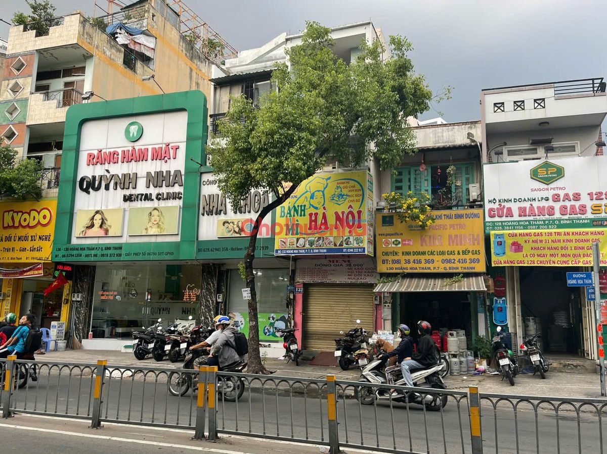 Cho thuê nhà nguyên căn mặt tiền đường Hoàng Hoa Thám, Phường 7, Quận Bình Thạnh.
