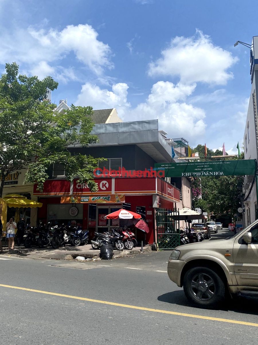 Cho thuê nhà mặt tiền đường Phổ Quang, Phường 9, Quận Phú Nhuận
