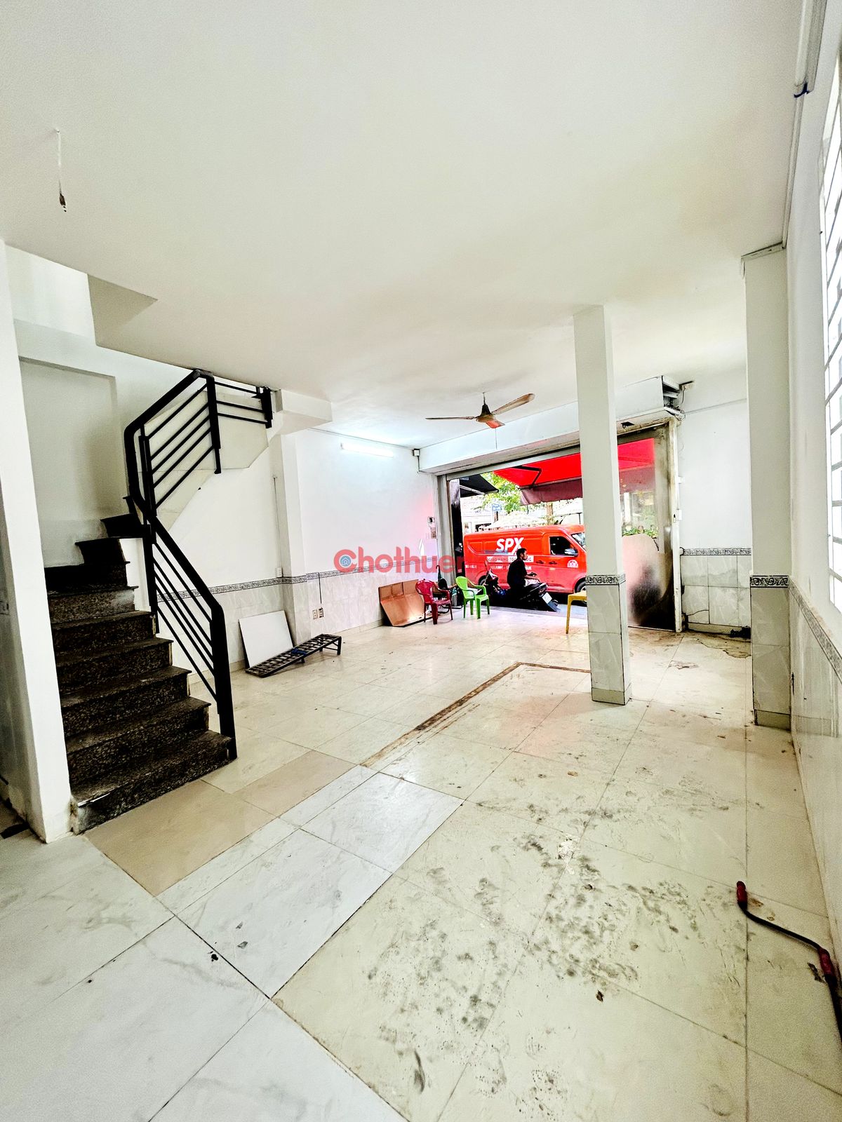 Mạt tiền kinh doanh Khu Phố Hoa Ẩm thực Phan Xích Long, Phú Nhuận