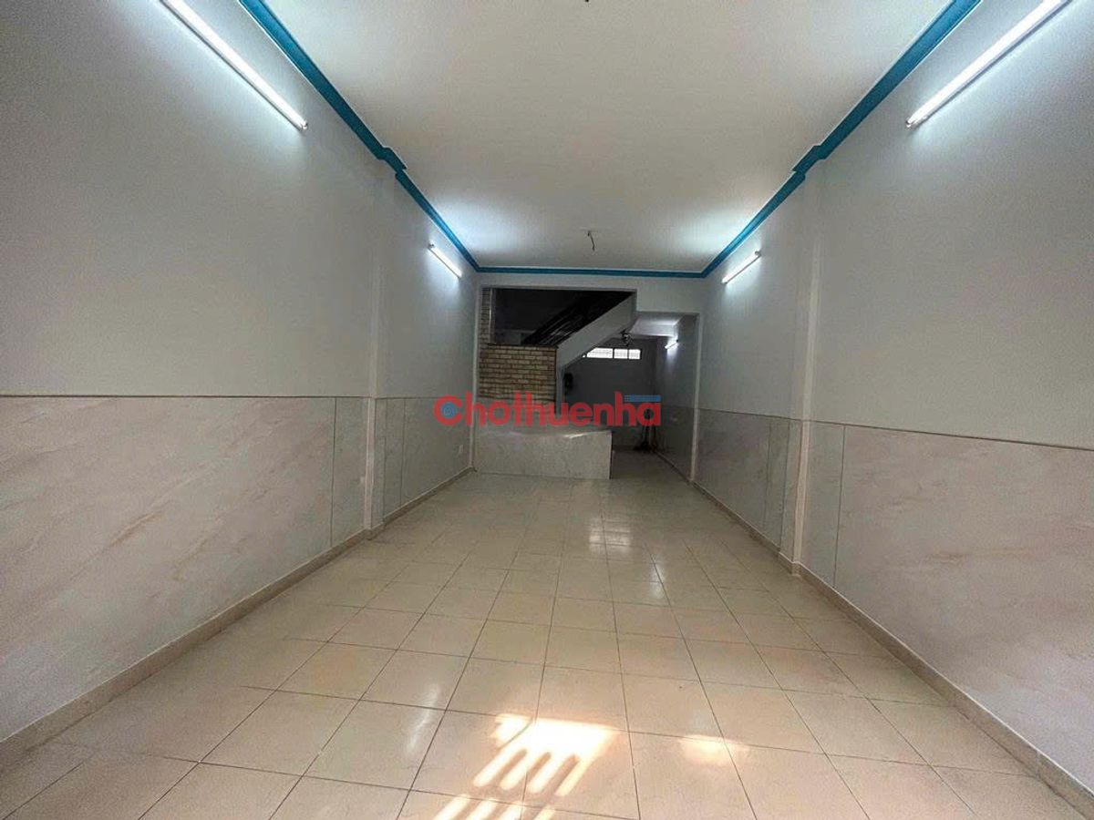 NHÀ NGUYÊN CĂN 2 PHÒNG NGỦ đường Phan Bội Châu , p14, Bình Thạnh