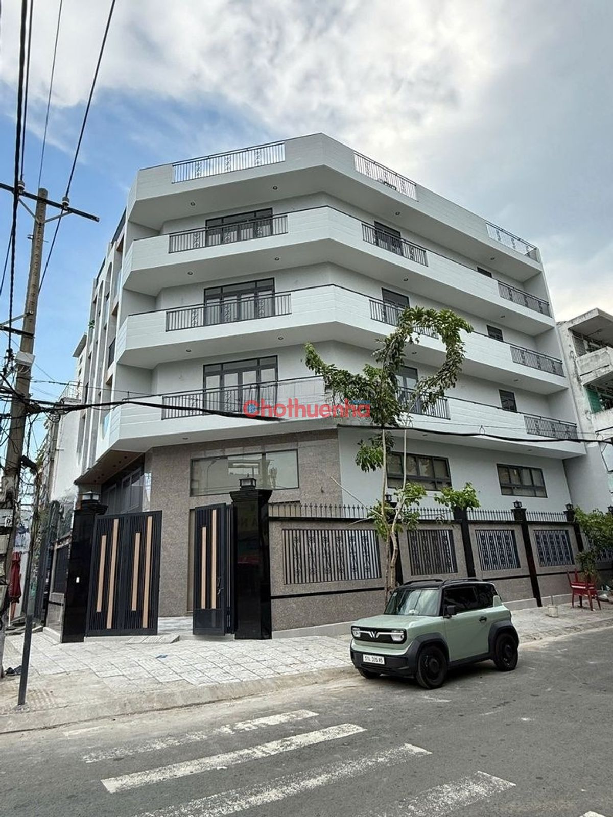 Cho thuê tòa nhà mới xây đường Bình Phú, Phường 10, Quận 6.