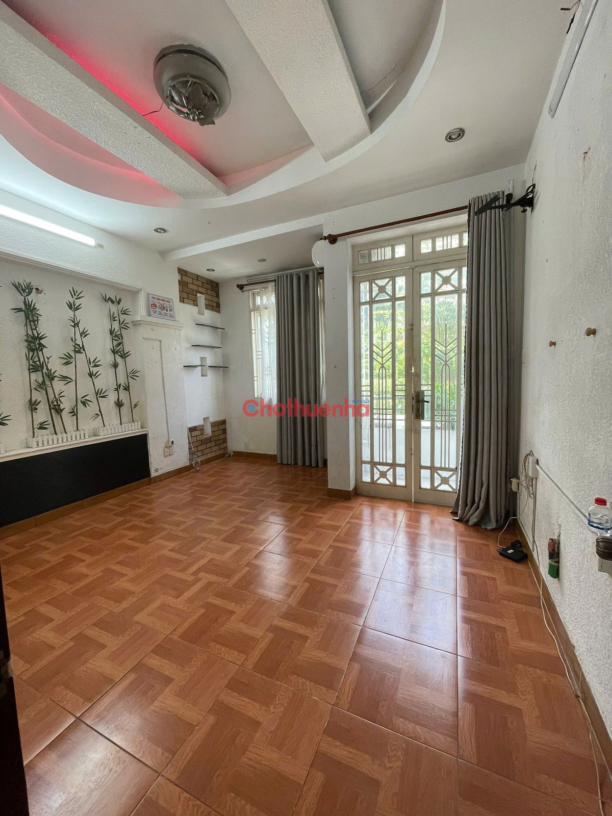 Cho thuê nhà nguyên căn ngay khu cư xá Bắc Hải, Quận 10 - CÒN MÙI SƠN